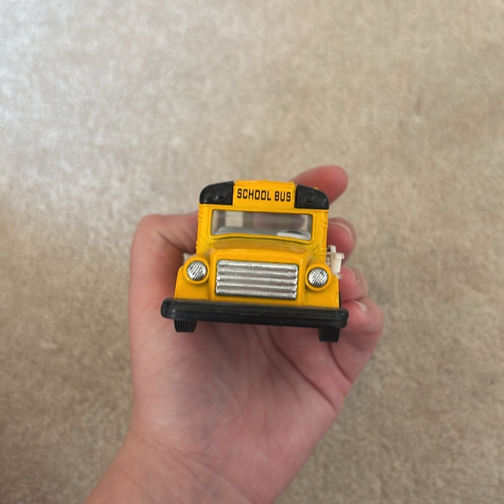Kintoy Bus - Picture 5 of 8